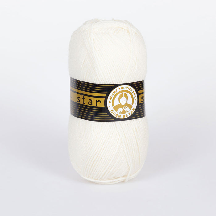 Star Hand Knitting Yarn Light White